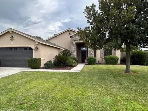 1271 Marc Ave, Fowler, CA 93625 photo 1