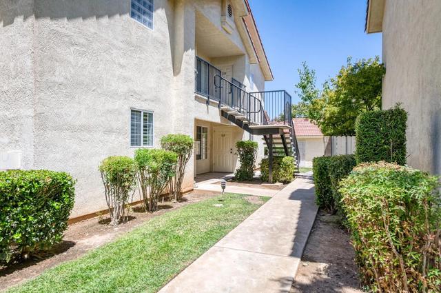 1542 E Alluvial Ave #119, Fresno, CA 93720
