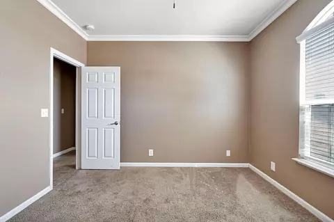 Bedroom - 21466 Forest Glen Rd, Madera, CA 93638 photo 3 of 5