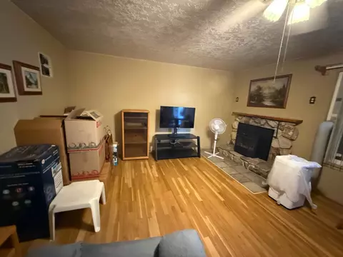 Living - 1164 Dewitt, Clovis, CA 93619 photo 1 of 1