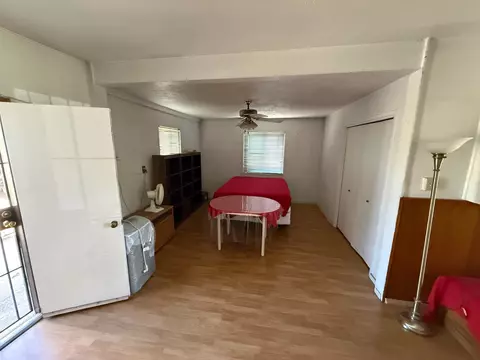 Bedroom - 1164 Dewitt, Clovis, CA 93619 photo 2 of 2