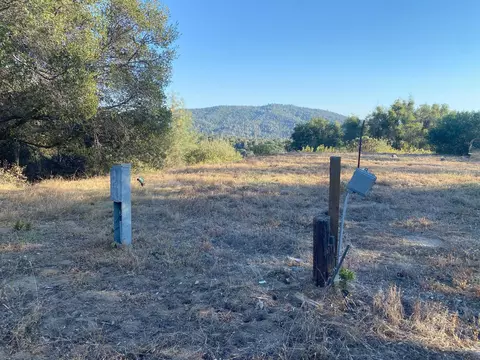 53748 Dogwood Dr, North Fork, CA 93643 photo 2