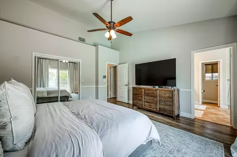 290 W Loyola Ave, Clovis, CA 93619 photo 27
