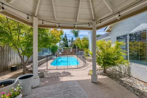 290 W Loyola Ave, Clovis, CA 93619 photo 39