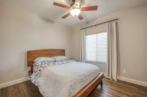 290 W Loyola Ave, Clovis, CA 93619 photo 22