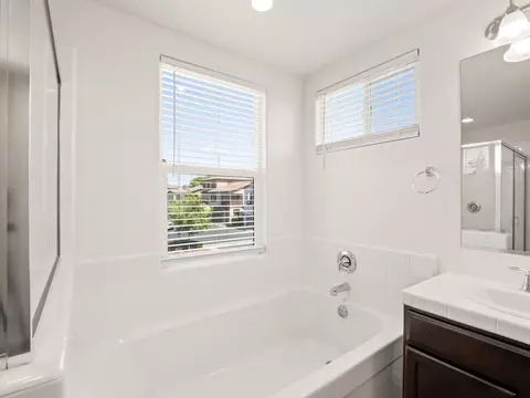 2569 Mustang Dr, Clovis, CA 93612 photo 28