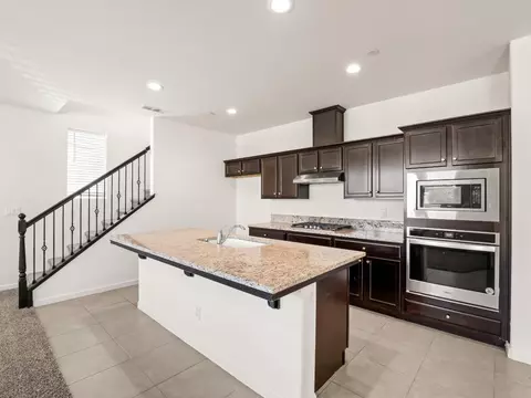2569 Mustang Dr, Clovis, CA 93612 photo 15