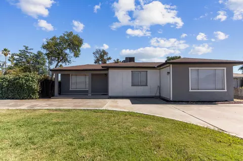 4683 W Hedges Ave, Fresno, CA 93722