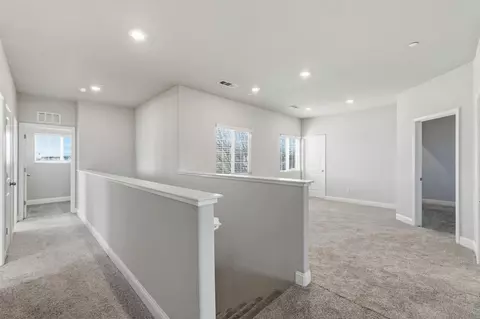 2715 Las Rosas Ave, Clovis, CA 93619 photo 21