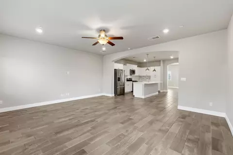 2715 Las Rosas Ave, Clovis, CA 93619 photo 19