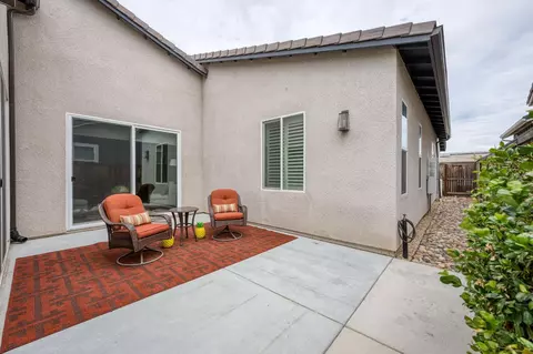 Exterior - 768 Overstone Ave, Madera, CA 93636 photo 11 of 14