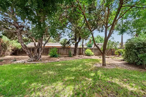 Exterior - 36400 Avenue 12, Madera, CA 93636 photo 2 of 7