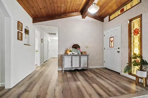 Entry Way - 36400 Avenue 12, Madera, CA 93636 photo 3 of 4