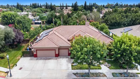 View/Area - 356 Richmond Ave, Clovis, CA 93619 photo 8 of 13