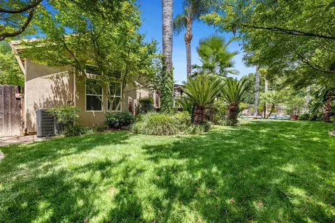 Exterior - 356 Richmond Ave, Clovis, CA 93619 photo 11 of 19