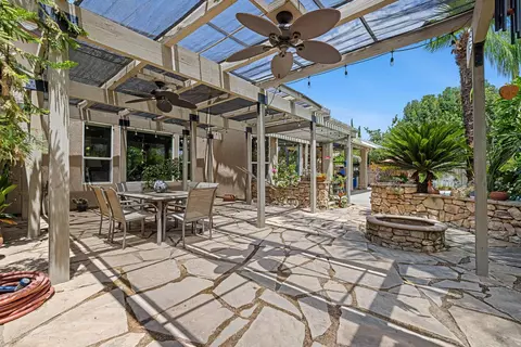Exterior - 356 Richmond Ave, Clovis, CA 93619 photo 8 of 19