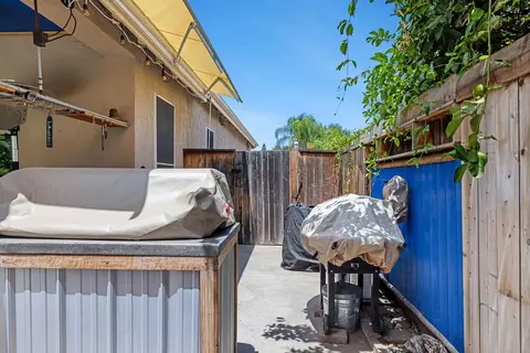 Exterior - 356 Richmond Ave, Clovis, CA 93619 photo 6 of 19