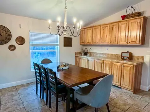 Dining - 39950 Millwood Rd, Dunlap, CA 93621 photo 2 of 2