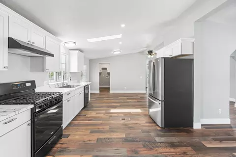 5002 Little John Rd, Copperopolis, CA 95228 photo 12