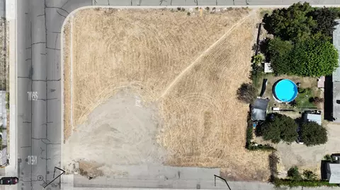 401 S 6th St, Kerman, CA 93630 photo 5