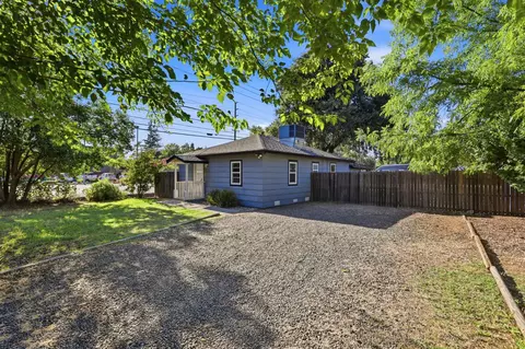2940 Walnut Ave, Carmichael, CA 95608 photo 3