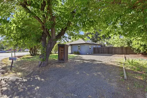 2940 Walnut Ave, Carmichael, CA 95608 photo 4