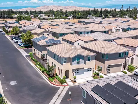 View/Area - 1909 Kelly Ln, Clovis, CA 93611 photo 4 of 12