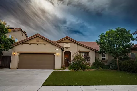 739 Hermosa Ave, Clovis, CA 93619 photo 2