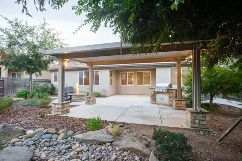 739 Hermosa Ave, Clovis, CA 93619 photo 17