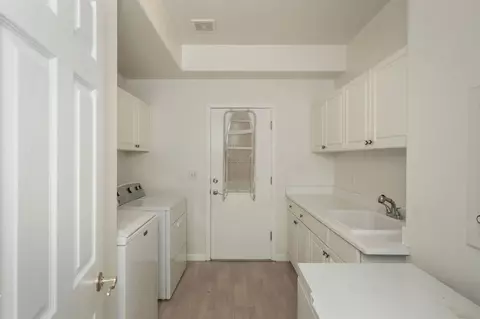 Other - 741 N Oxford Ave, Clovis, CA 93611 photo 5 of 9