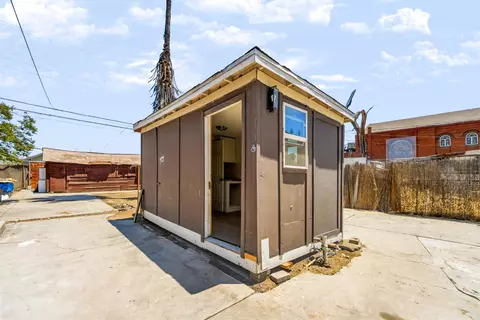 236 E St, Fresno, CA 93706 photo 18