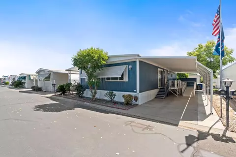 1001 Sylmar Ave, Clovis, CA 93612 photo 1
