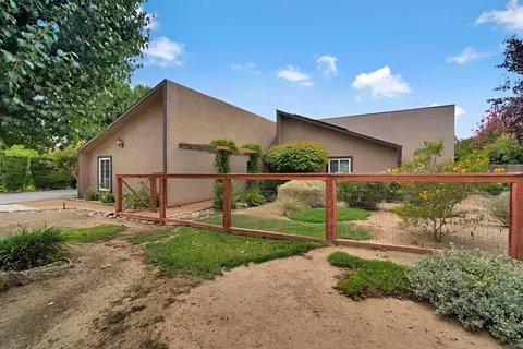 1643 W Bullard Ave, Fresno, CA 93711