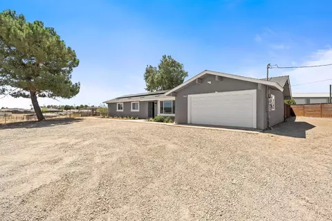 35640 John Albert Dr, Madera, CA 93636 photo 3