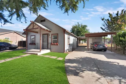 370 W Spruce Ave, Pinedale, CA 93650