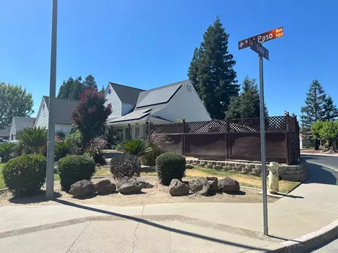 581 El Paso Ave, Clovis, CA 93611 photo 4