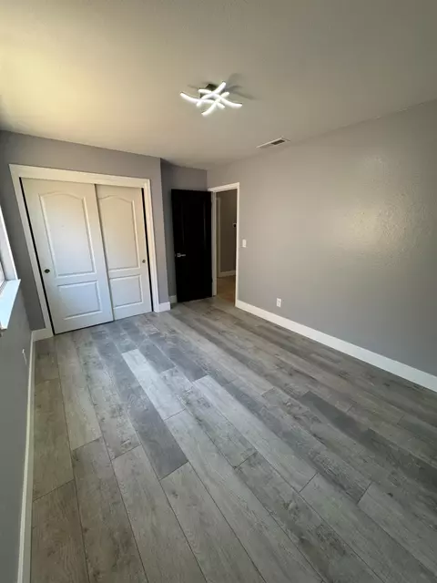 2505 Stuart Ave, Clovis, CA 93611 photo 18