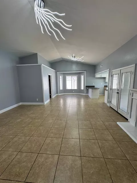 2505 Stuart Ave, Clovis, CA 93611 photo 12