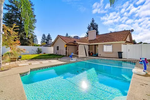 2505 Stuart Ave, Clovis, CA 93611 photo 1