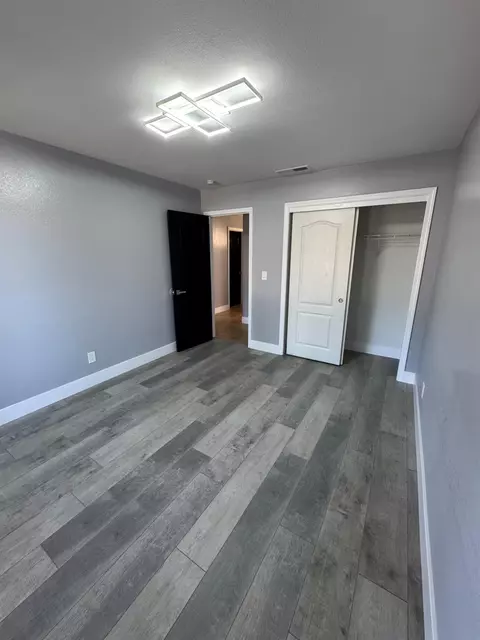 2505 Stuart Ave, Clovis, CA 93611 photo 20