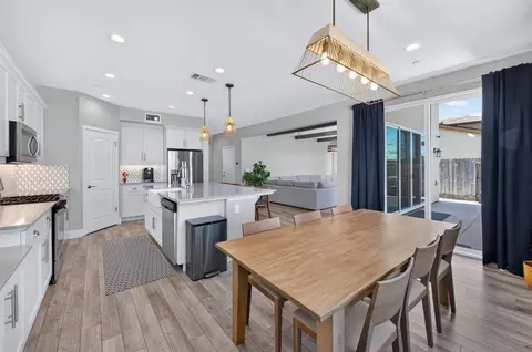 3853 Morris Ave, Clovis, CA 93619 photo 13