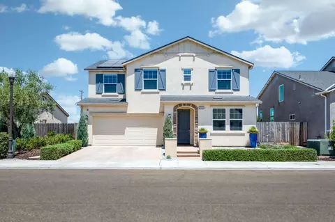 3853 Morris Ave, Clovis, CA 93619 photo 1