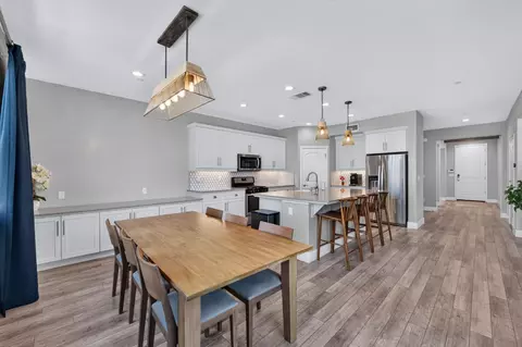3853 Morris Ave, Clovis, CA 93619 photo 3