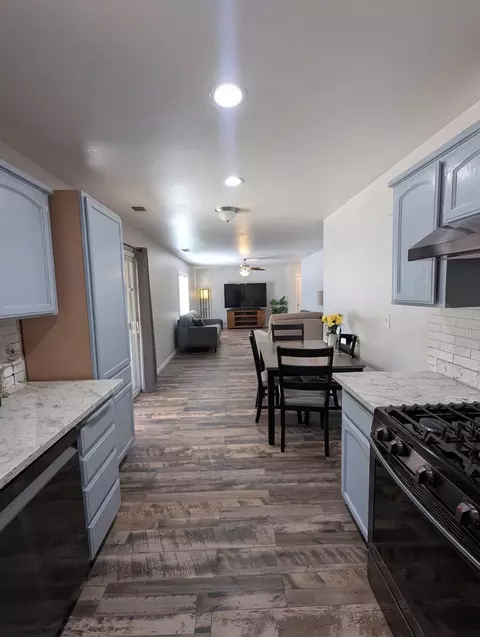 999 Harrison Ave, Sanger, CA 93657 photo 6