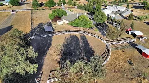 16900 Monreal Rd, Madera, CA 93636 photo 43
