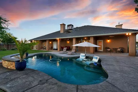 16900 Monreal Rd, Madera, CA 93636 photo 2