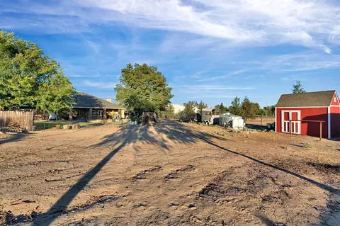 16900 Monreal Rd, Madera, CA 93636 photo 35