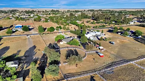 16900 Monreal Rd, Madera, CA 93636 photo 42