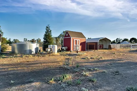 16900 Monreal Rd, Madera, CA 93636 photo 34