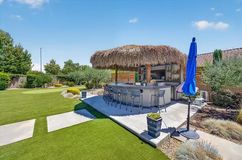 Exterior - 3396 Trenton Ave, Clovis, CA 93619 photo 17 of 24